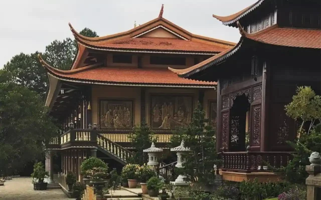 Thiền Viện Trúc Lâm Đạo Nguyên